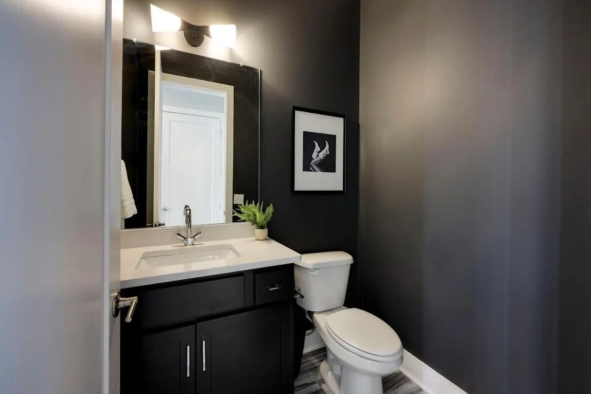 New Lux Townhome 6 Mins To Dt Rooftop Sleeps 12 Nashville Holiday home